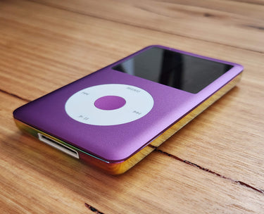 Custom iPod Classic 7th Gen flash modded – purple faceplate, white clickwheel and purple centre button